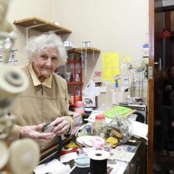 Cash mob descends on tiny Manly haberdashery